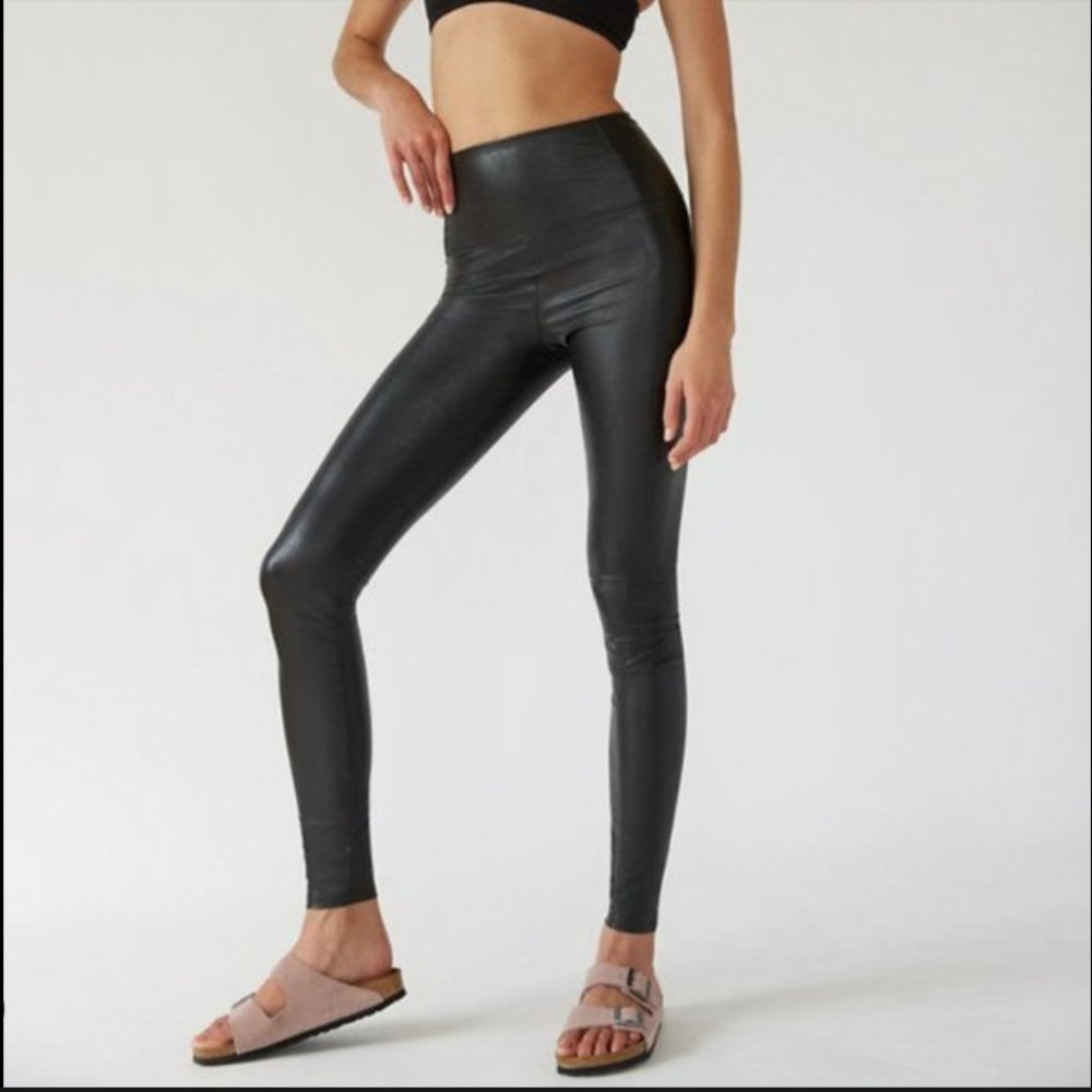 Wilfred Free Daria Pant High-waisted Vegan Leather leggings, size small